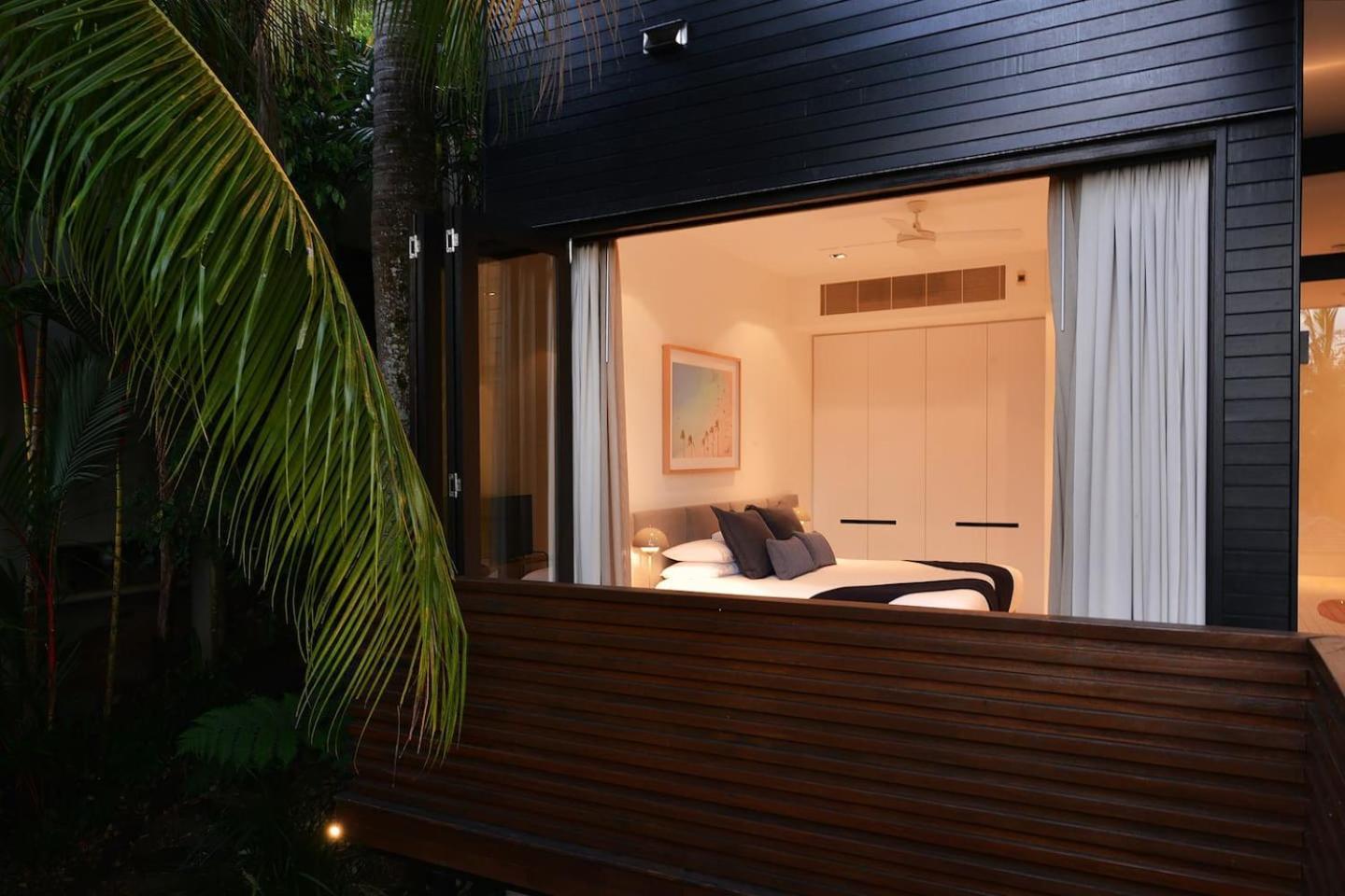 61 Murphy Street - Luxury Holiday Home พอร์ตดักกลาส ภายนอก รูปภาพ